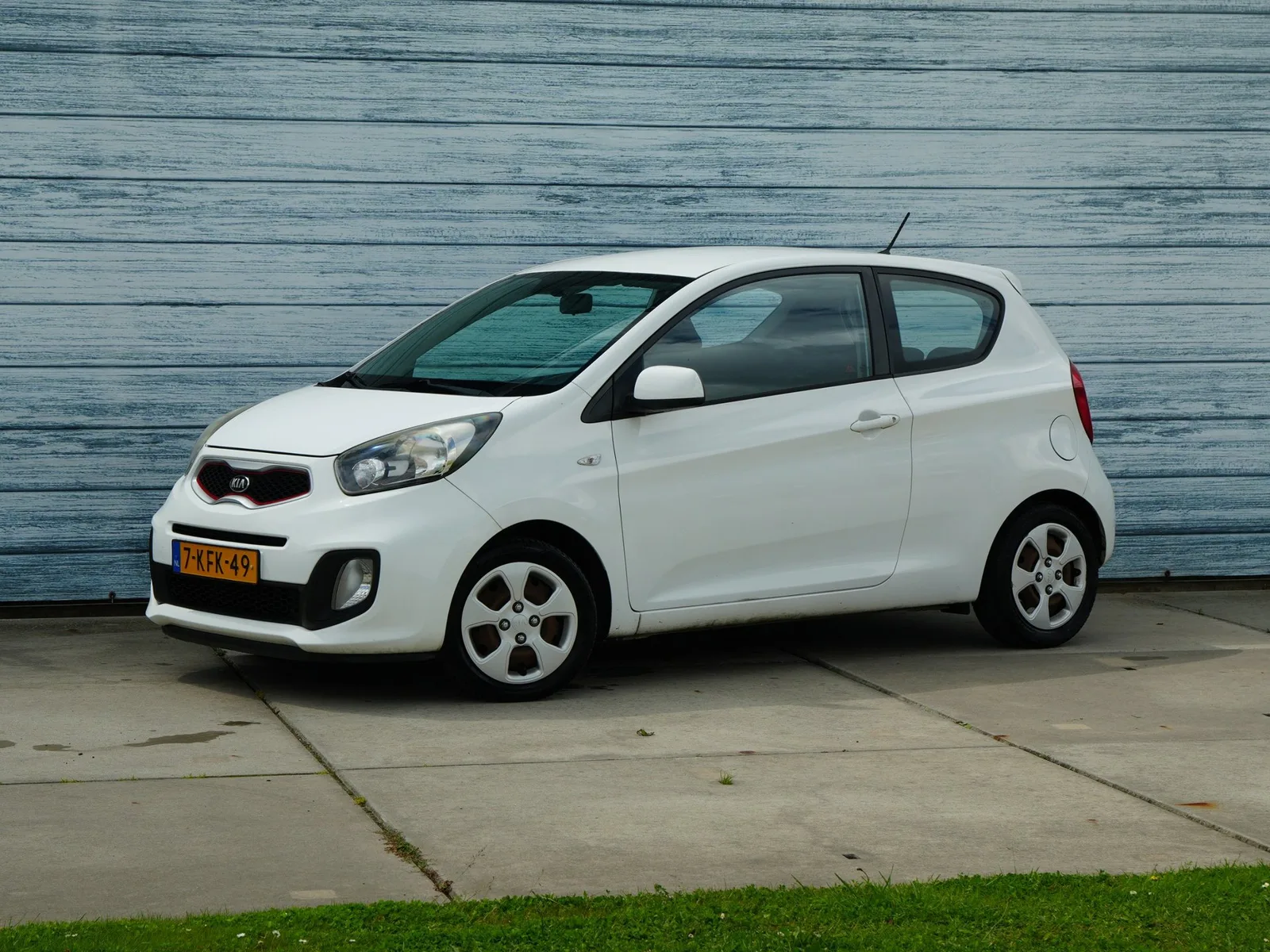 Kia Picanto (2013) — foto 1