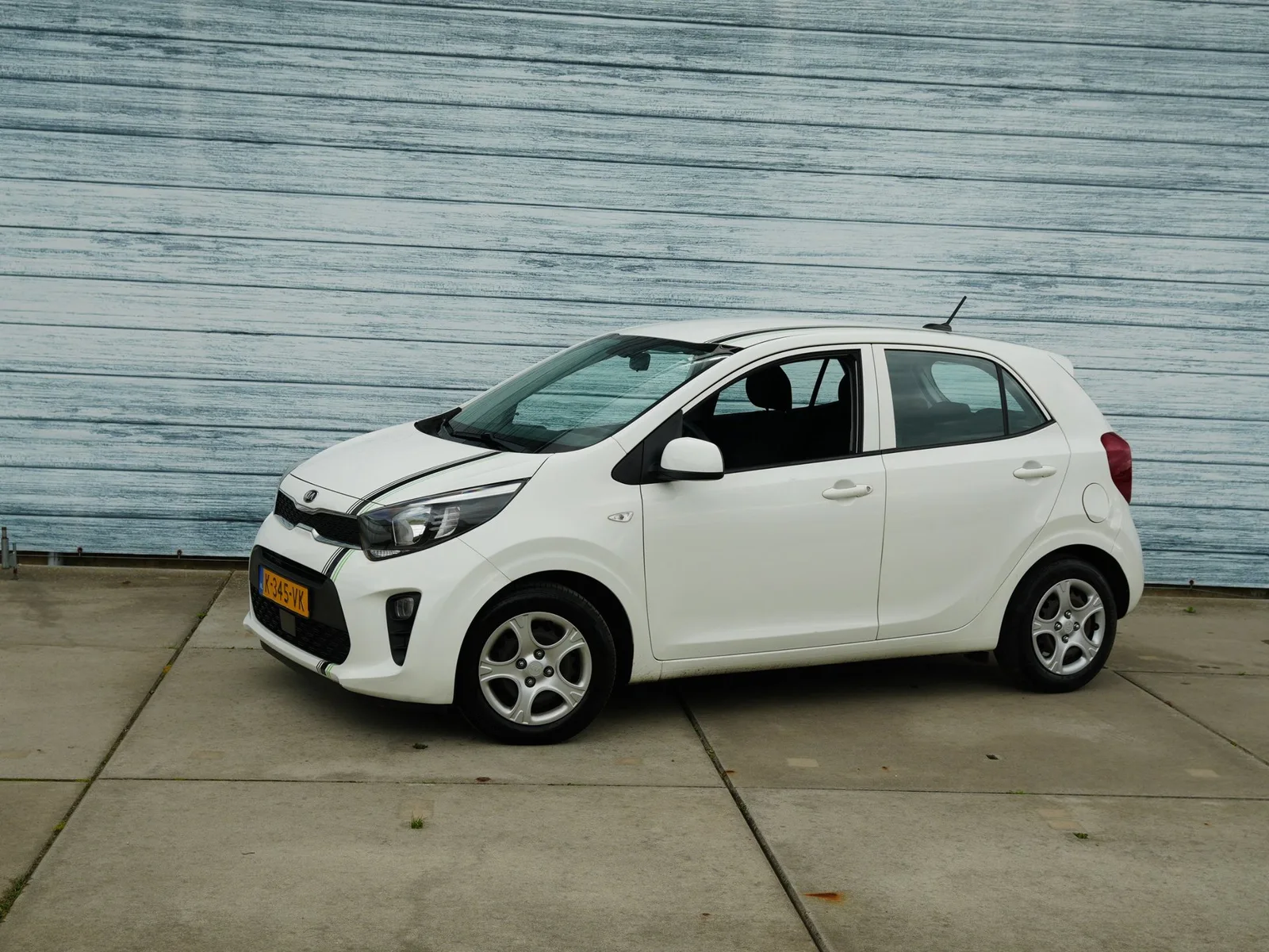 Kia Picanto (2021) — foto 1