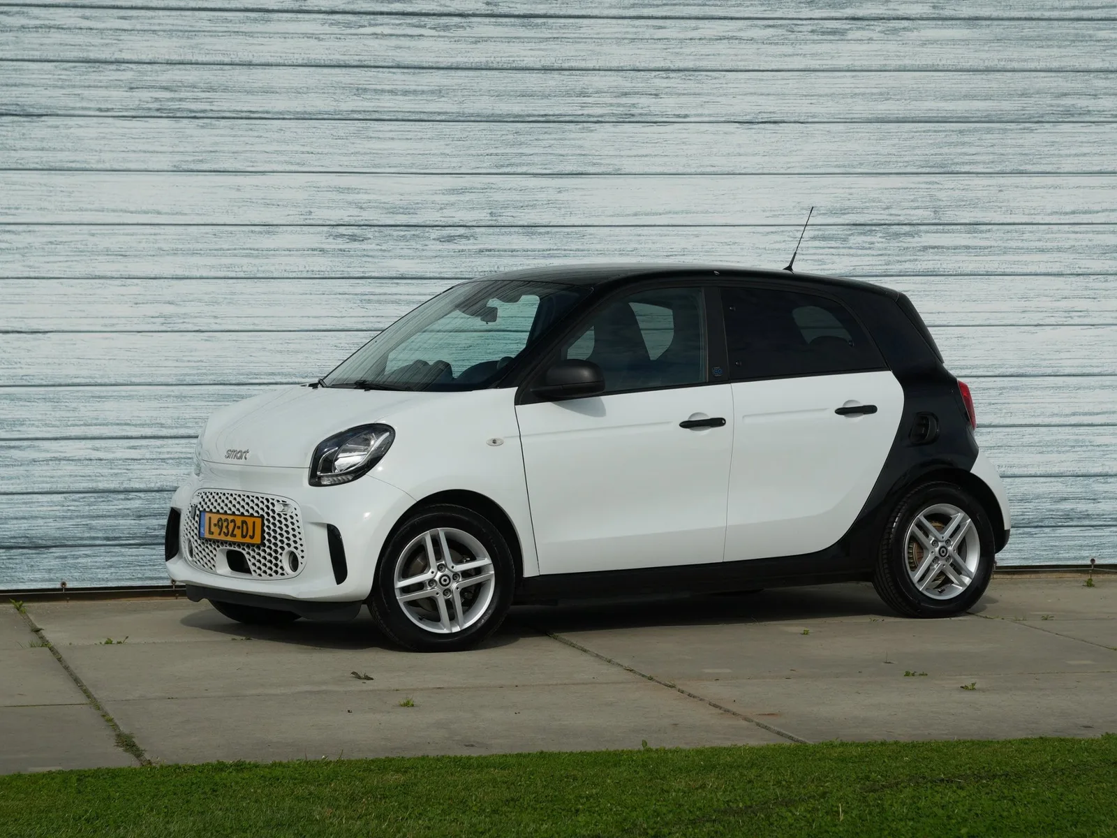 Smart EQ forfour (2021) — foto 1