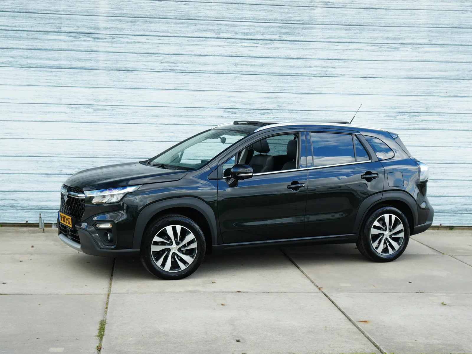 Suzuki S-Cross (2022) — foto 1
