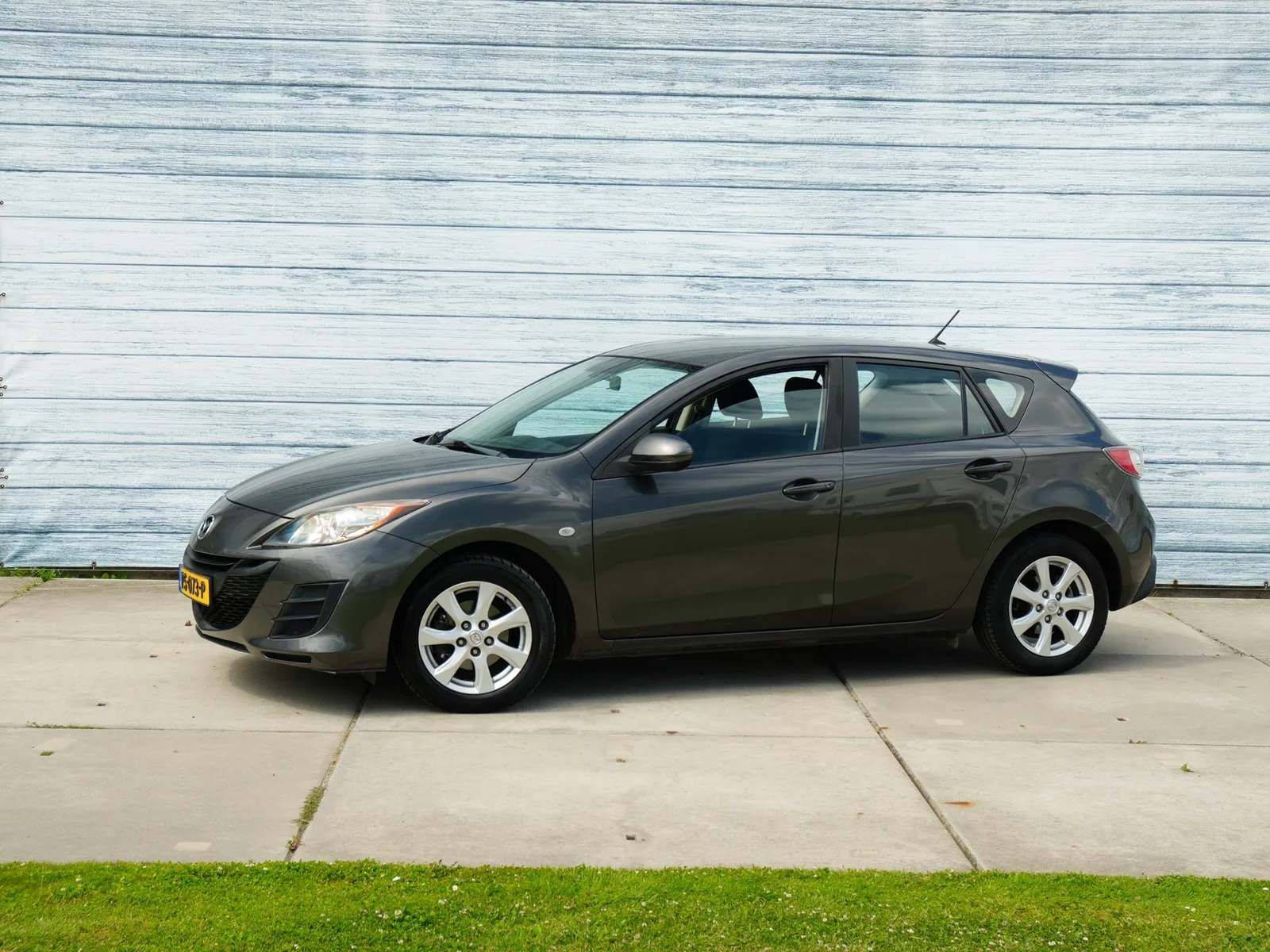Mazda 3 (2010) — foto 1