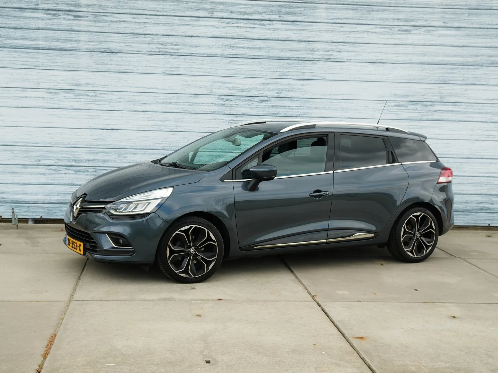 Renault Clio (2018) — foto 1
