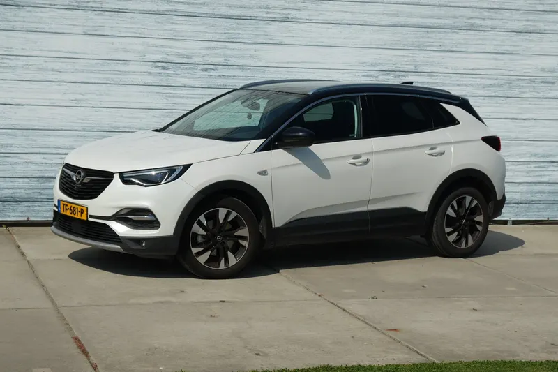 Opel Grandland (2018)