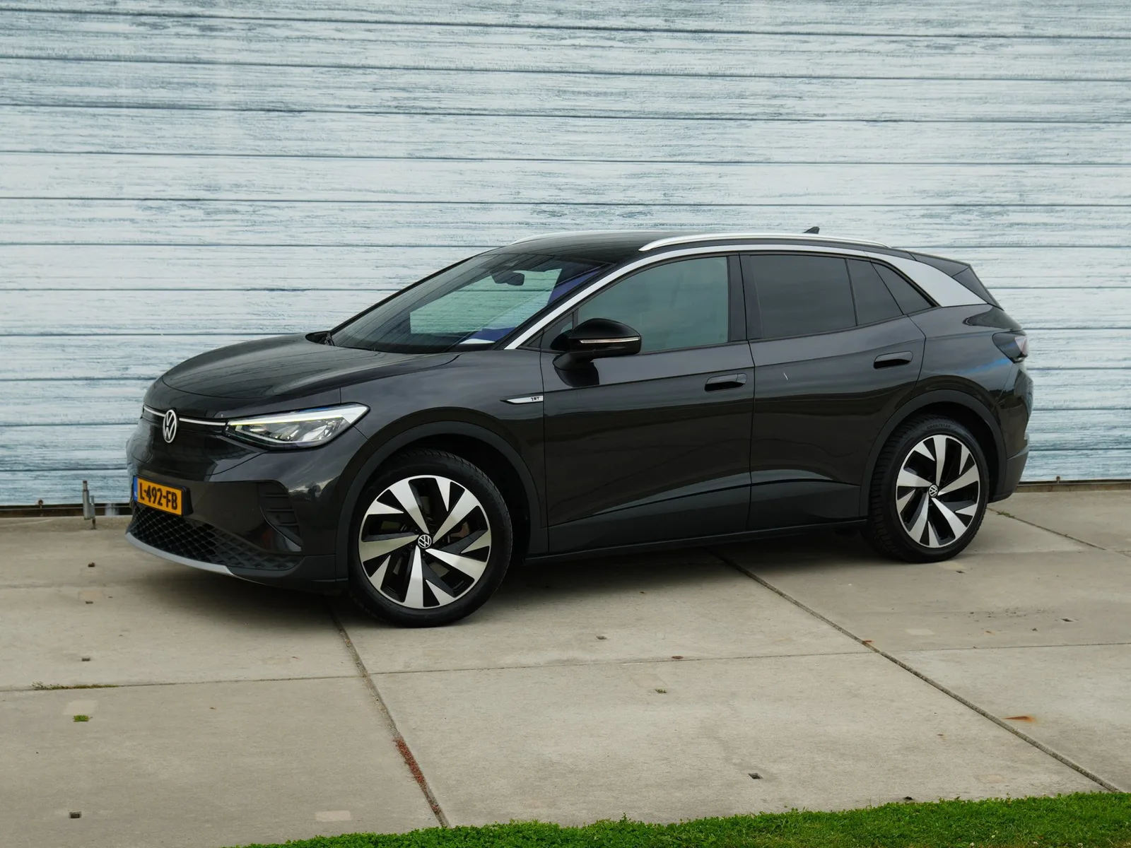 Volkswagen ID.4 (2021) — foto 1