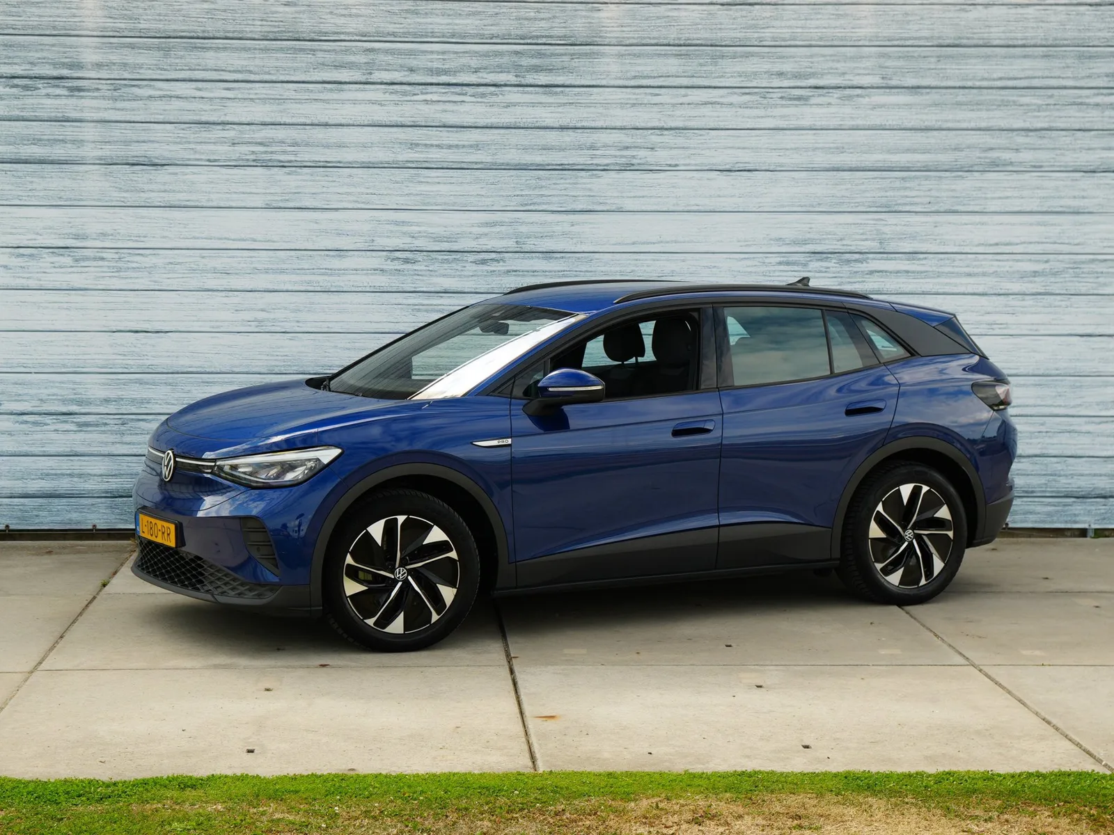 Volkswagen ID.4 (2021) — foto 1
