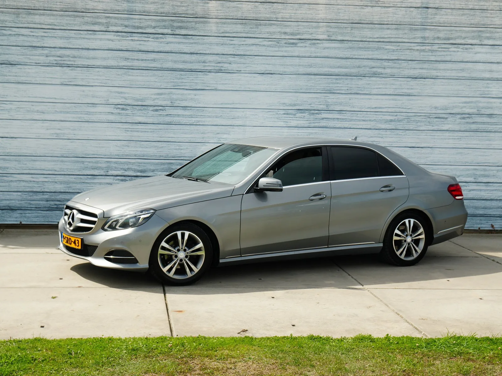 Mercedes-Benz E-Klasse (2013) — foto 1