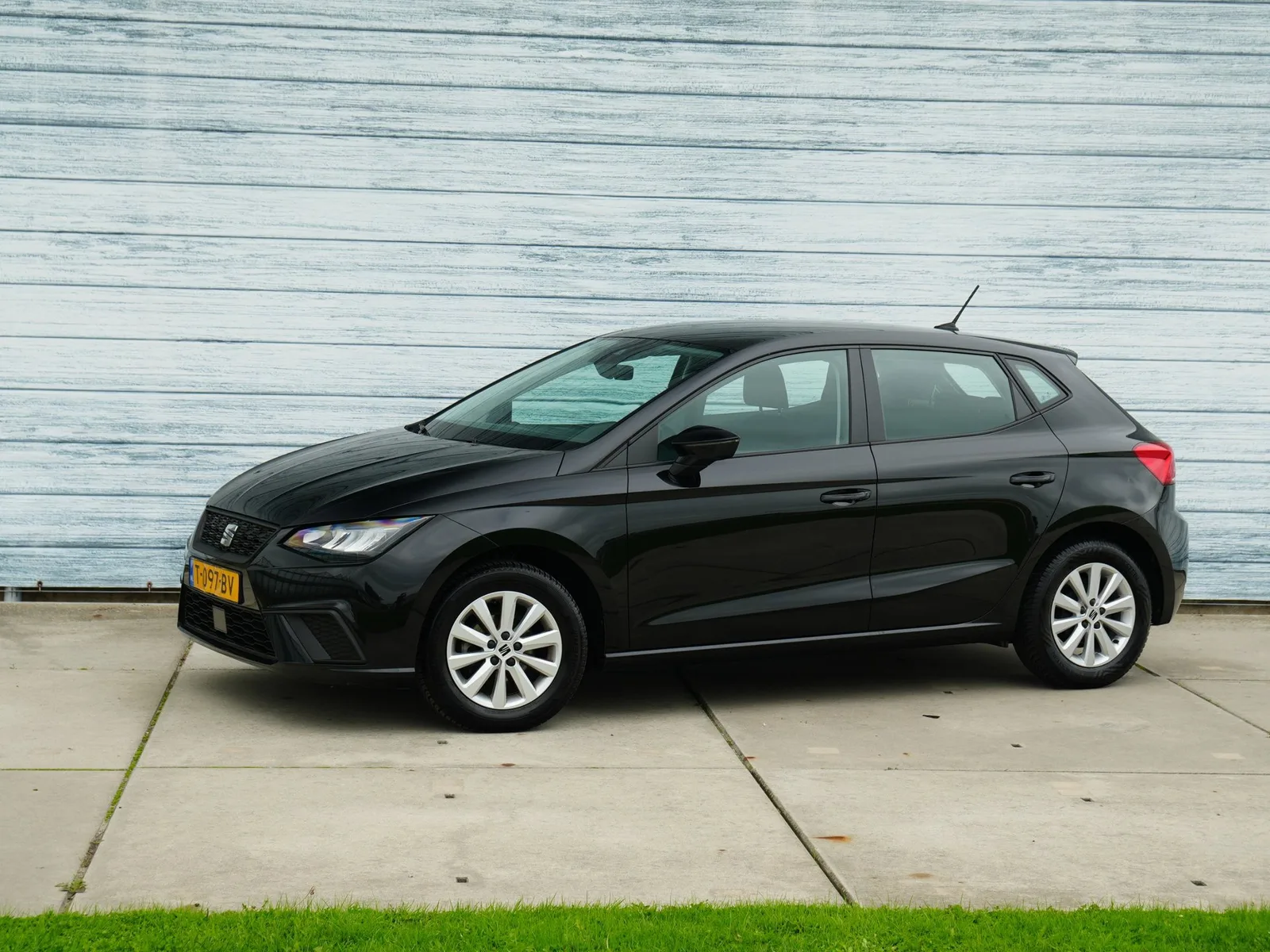 SEAT Ibiza (2023) — foto 1