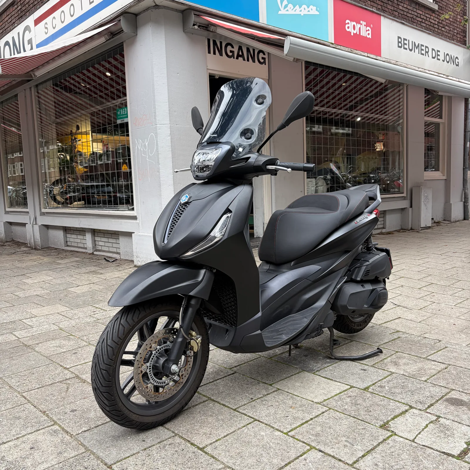 Piaggio Beverly S 400 (2023) — foto 1