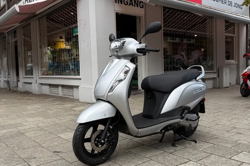 Suzuki Adress 125 (2024)