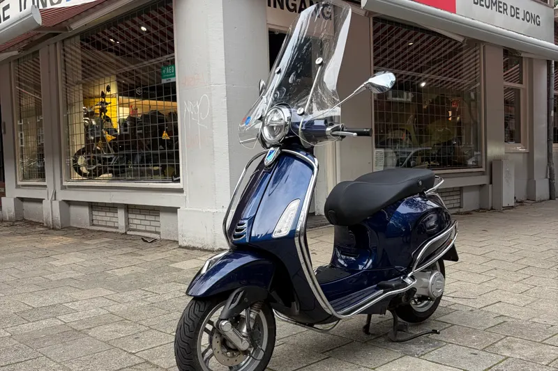 Vespa Primavera (2024)