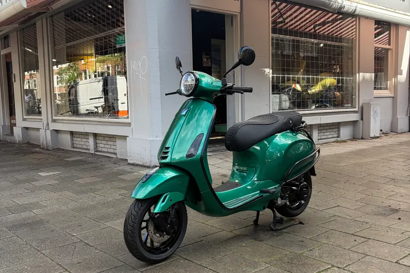 Vespa Primavera (2022)