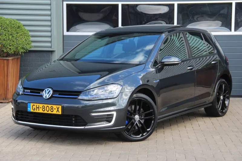 Volkswagen Golf (2015)