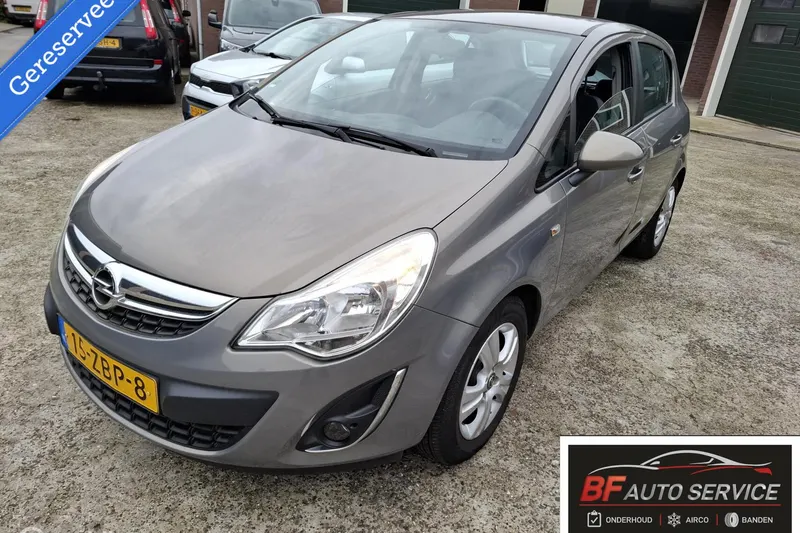 Opel Corsa (2012)