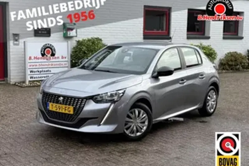 Peugeot 208 (2023)