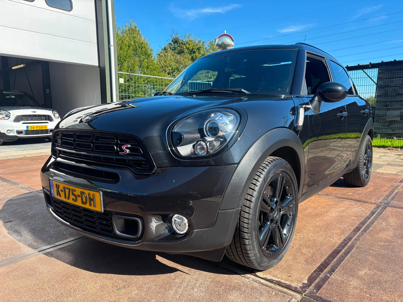 MINI Countryman (2016) — foto 1