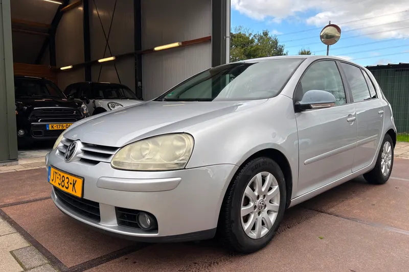 Volkswagen Golf (2007)