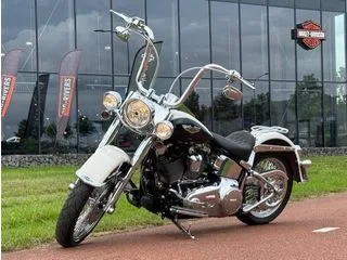Harley-Davidson Softail Deluxe (2013) — foto 1