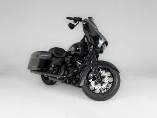 Harley-Davidson Street Glide (2022) — foto 1