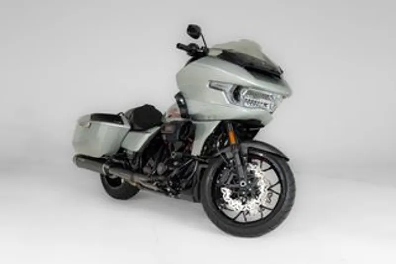 Harley-Davidson CVO Road Glide (2025)