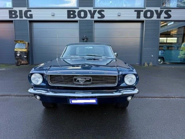 Ford Mustang (1966) — foto 1
