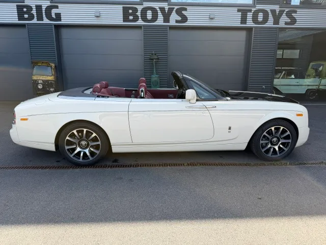 Rolls-Royce Phantom (2009) — foto 1