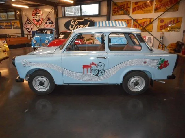 Trabant 601 (1992) — foto 1