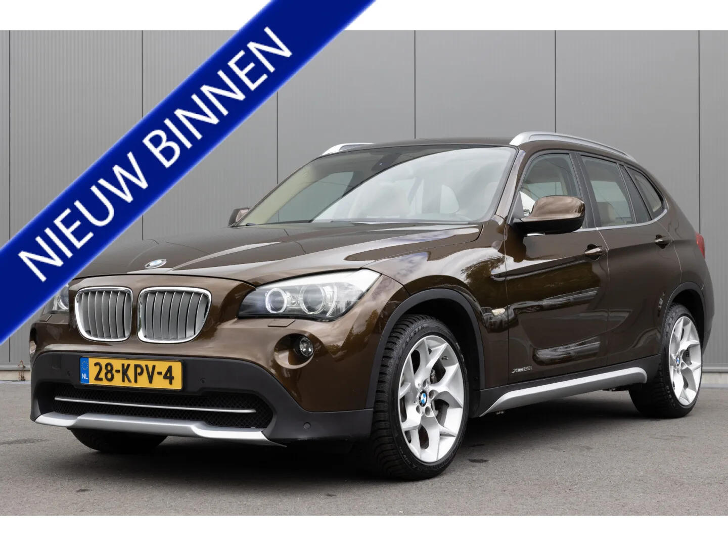 BMW X1 (2010) — foto 1