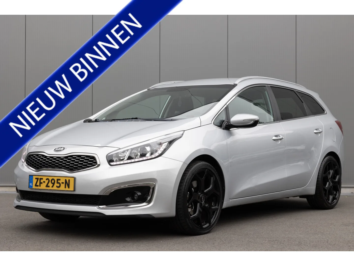 Kia Cee'd (2018) — foto 1