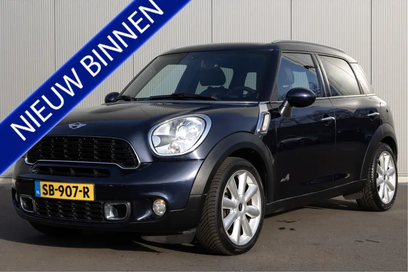 MINI Countryman (2012)