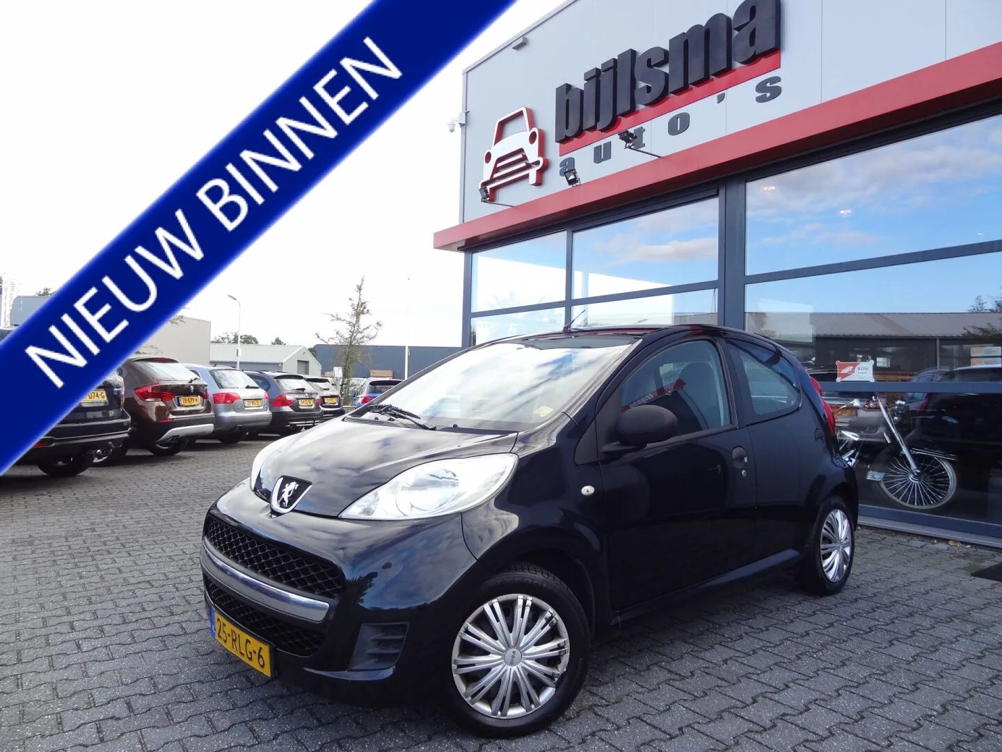 Peugeot 107 (2011) — foto 1