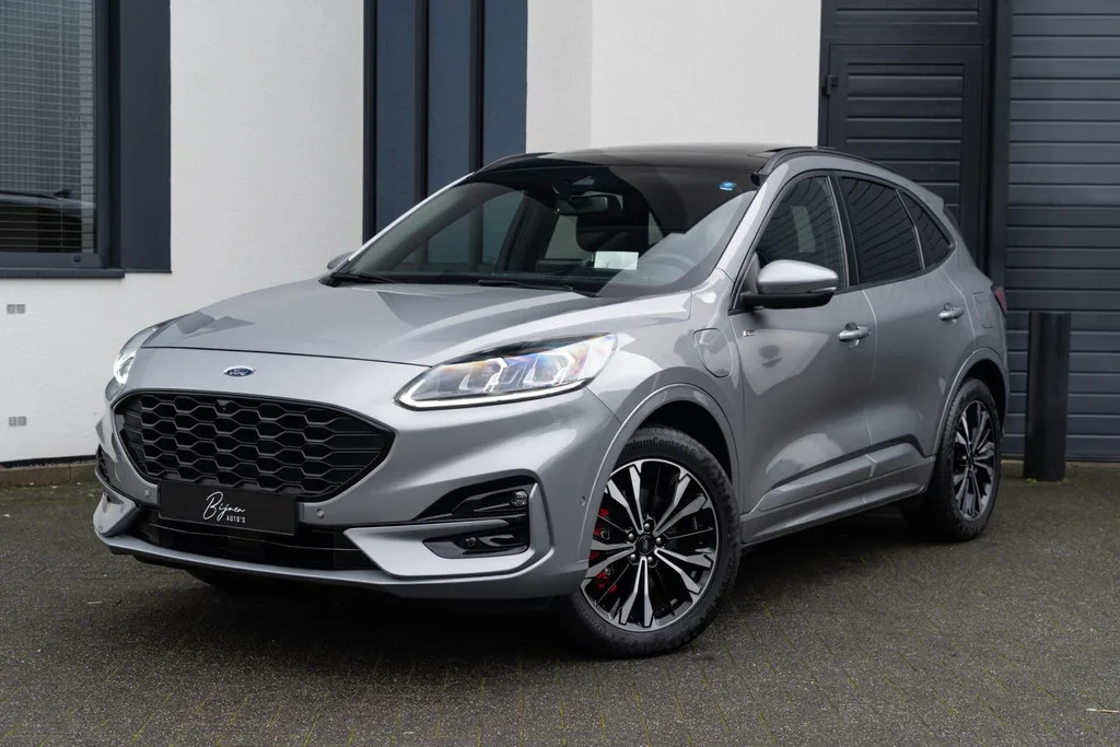 Ford Kuga (2021) — foto 1