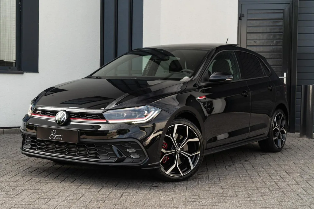 Volkswagen Polo (2022) — foto 1