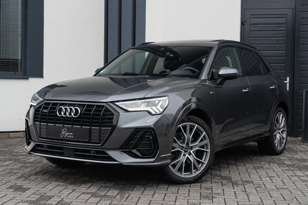 Audi Q3 (2019) — foto 1