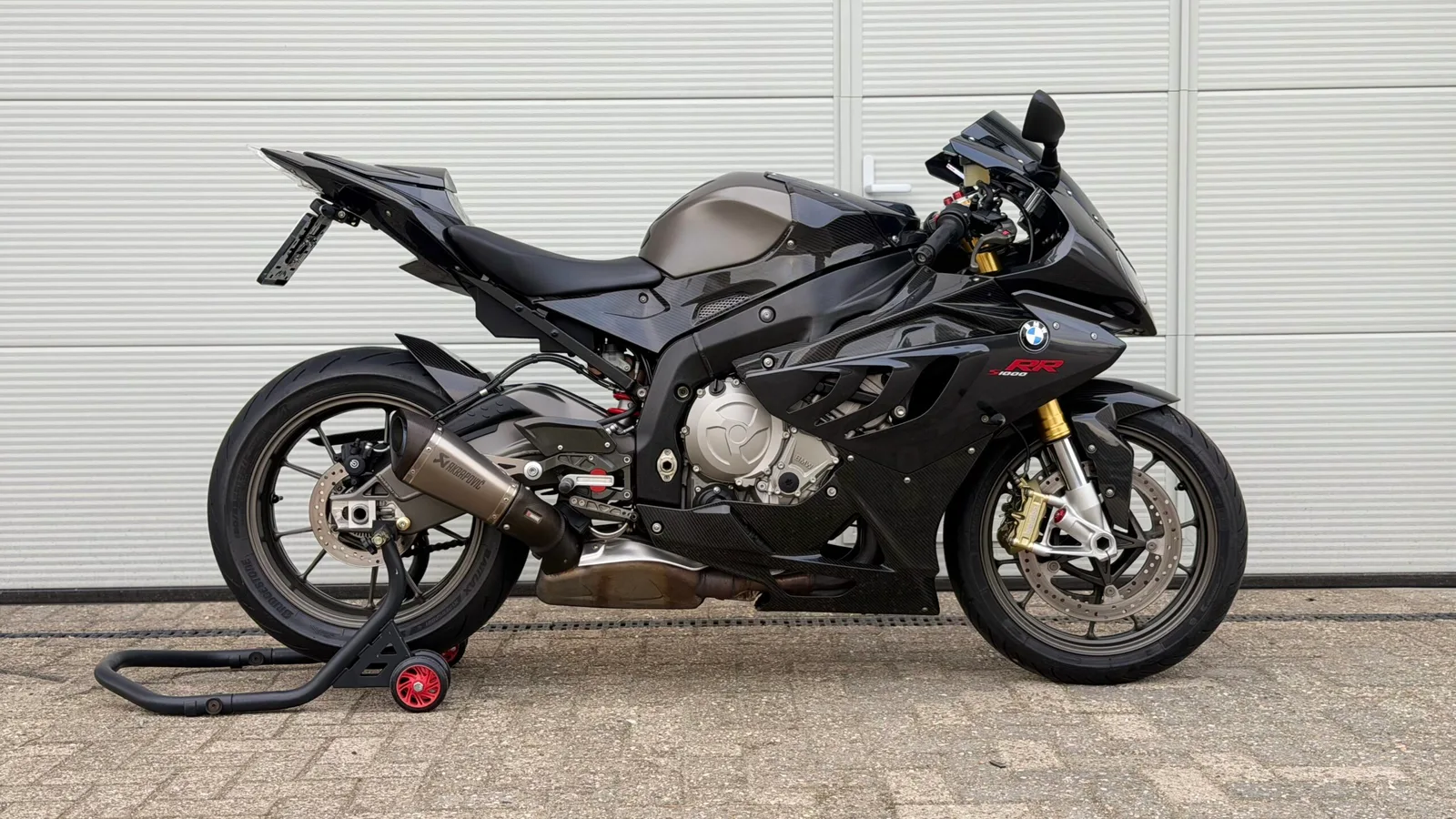 BMW S 1000 RR (2016) — foto 1