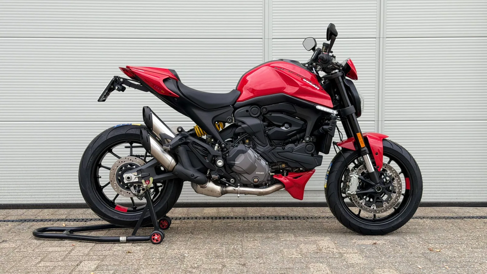 Ducati Monster (2021) — foto 1