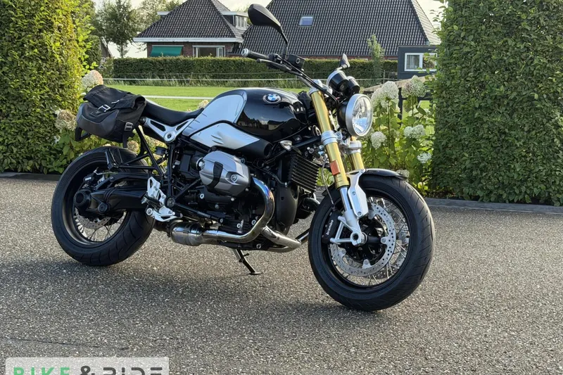 BMW R Nine T (2017)