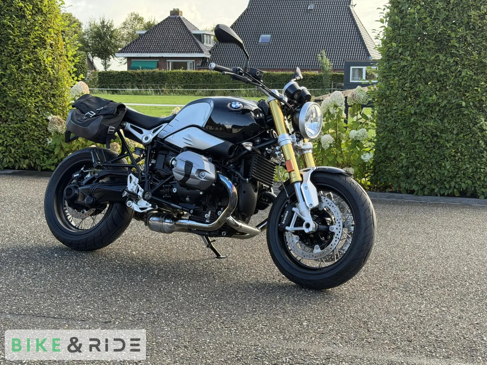 BMW R Nine T (2017) — foto 1