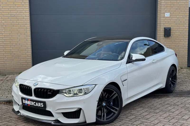 BMW M4 (2015)