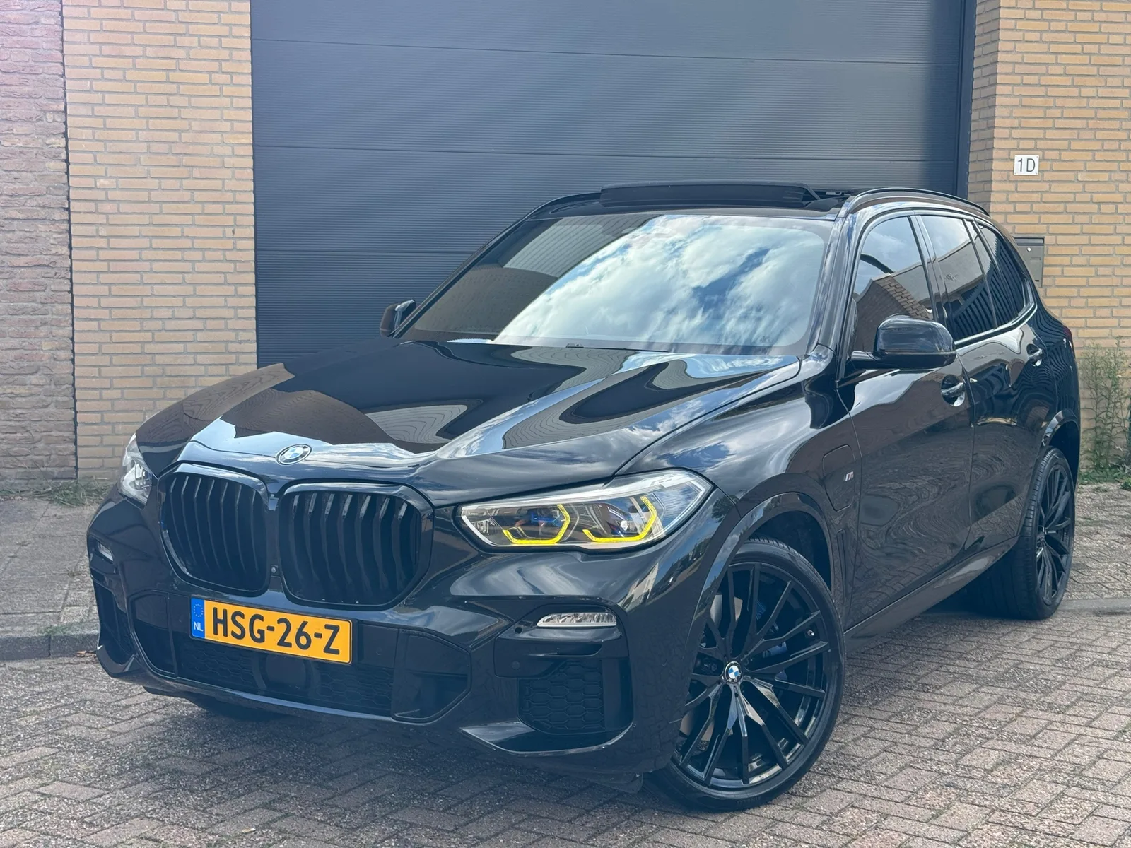 BMW X5 (2019) — foto 1