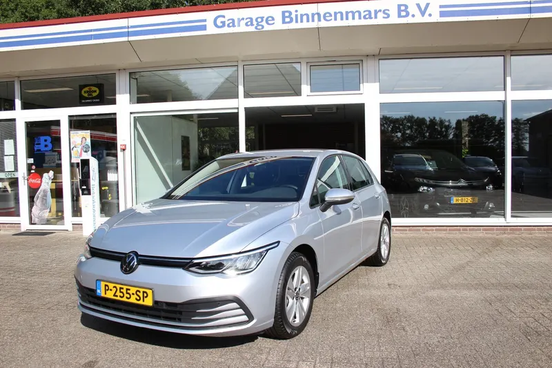 Volkswagen Golf (2021)