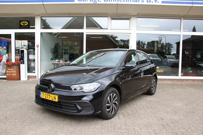 Volkswagen Polo (2023)