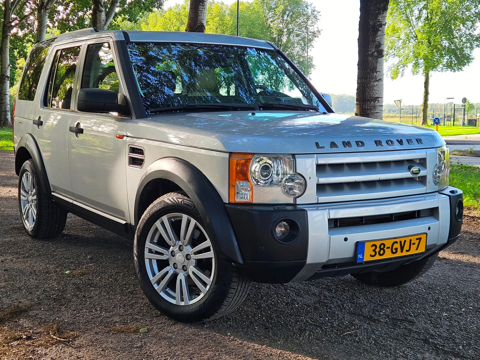 Land Rover Discovery (2005) — foto 1