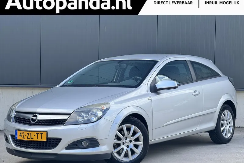 Opel Astra (2008)