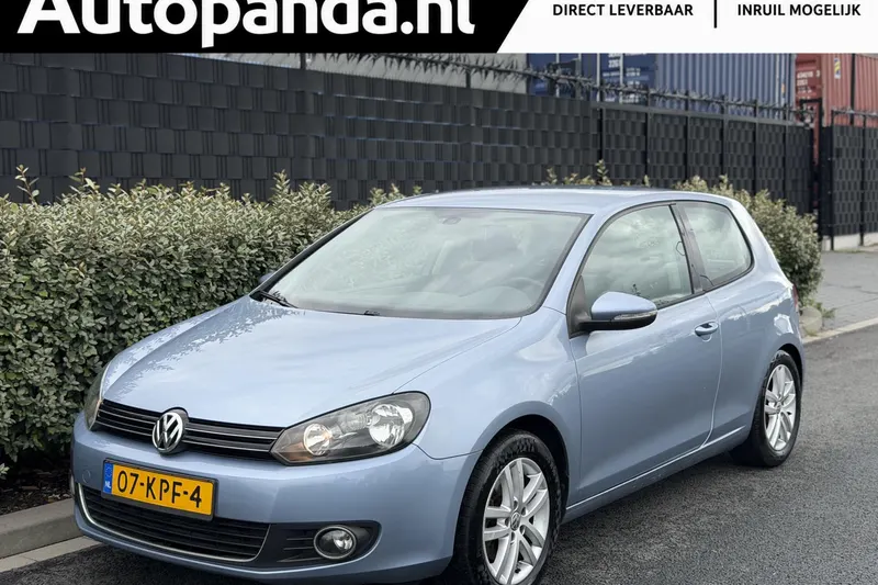 Volkswagen Golf (2010)