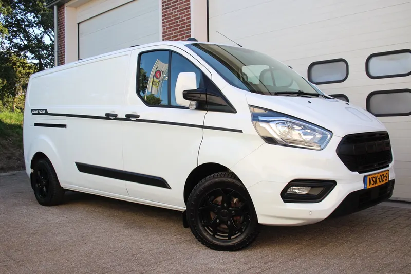 Ford Transit Custom (2022)