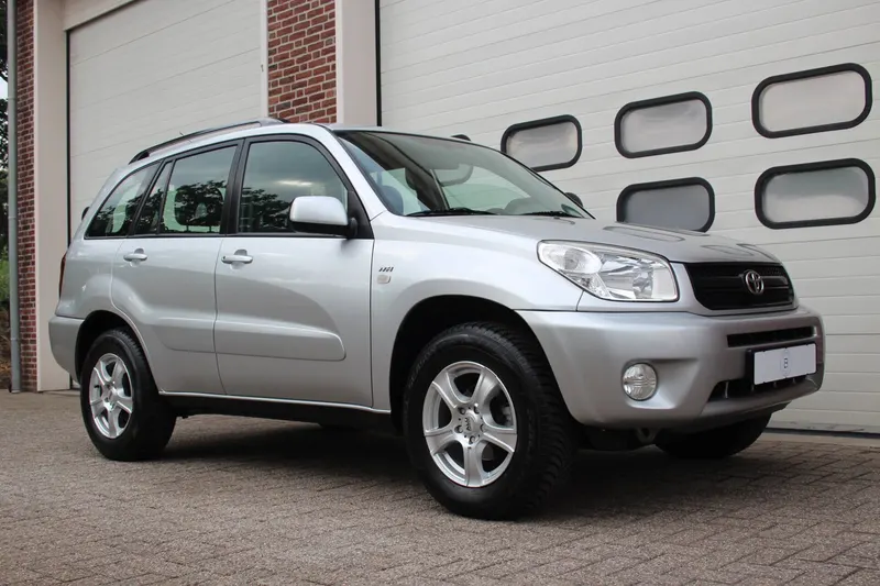 Toyota RAV4 (2005)