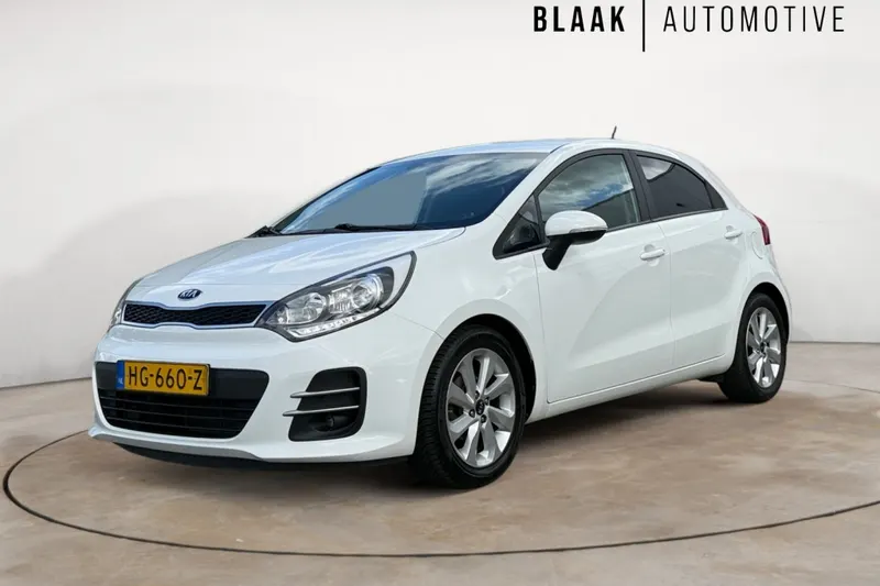 Kia Rio (2015)