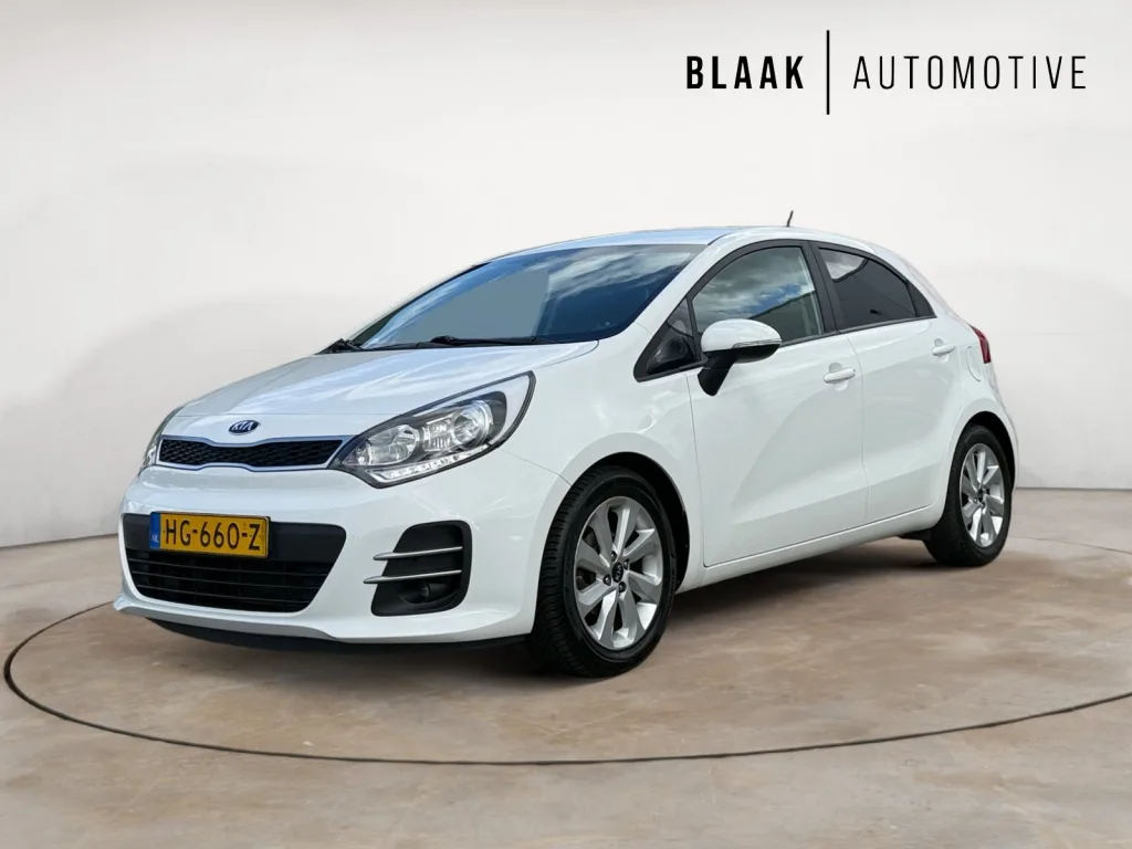 Kia Rio (2015) — foto 1