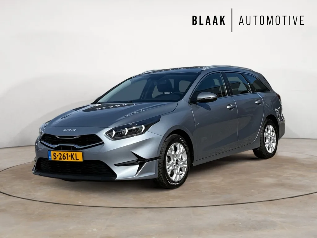 Kia Ceed (2023) — foto 1