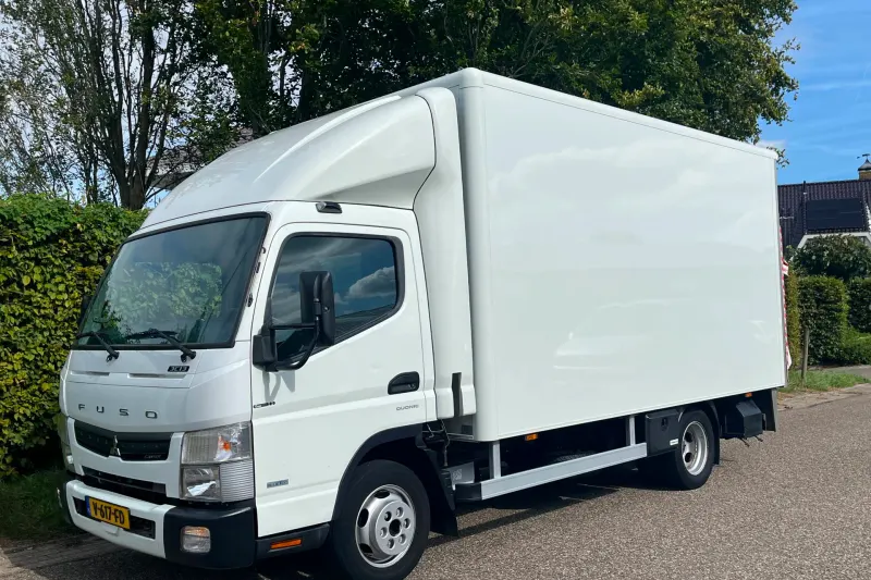 Fuso Canter (2017)